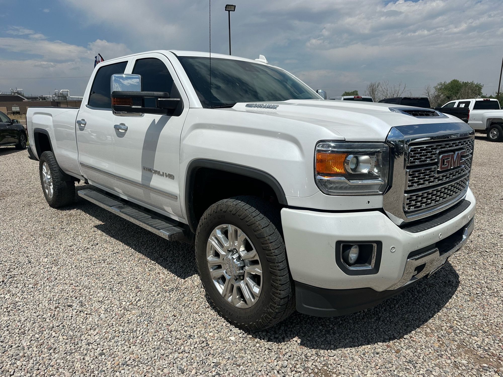 gmc sierra 3500 denali hd 2018 1GT42YEY4JF238103 image gmc sierra 3500 denali hd 2018 1GT42YEY4JF238103 image